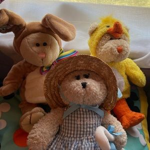 Starbucks bearista spring lot